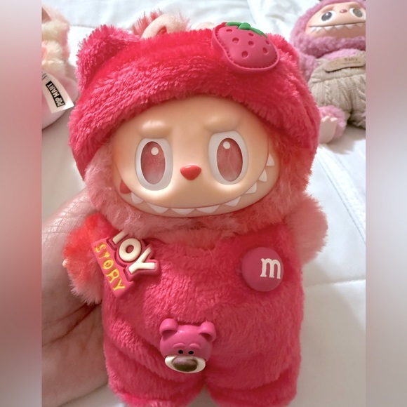 Meet your Posher, Pinky - Picture 1 of 1